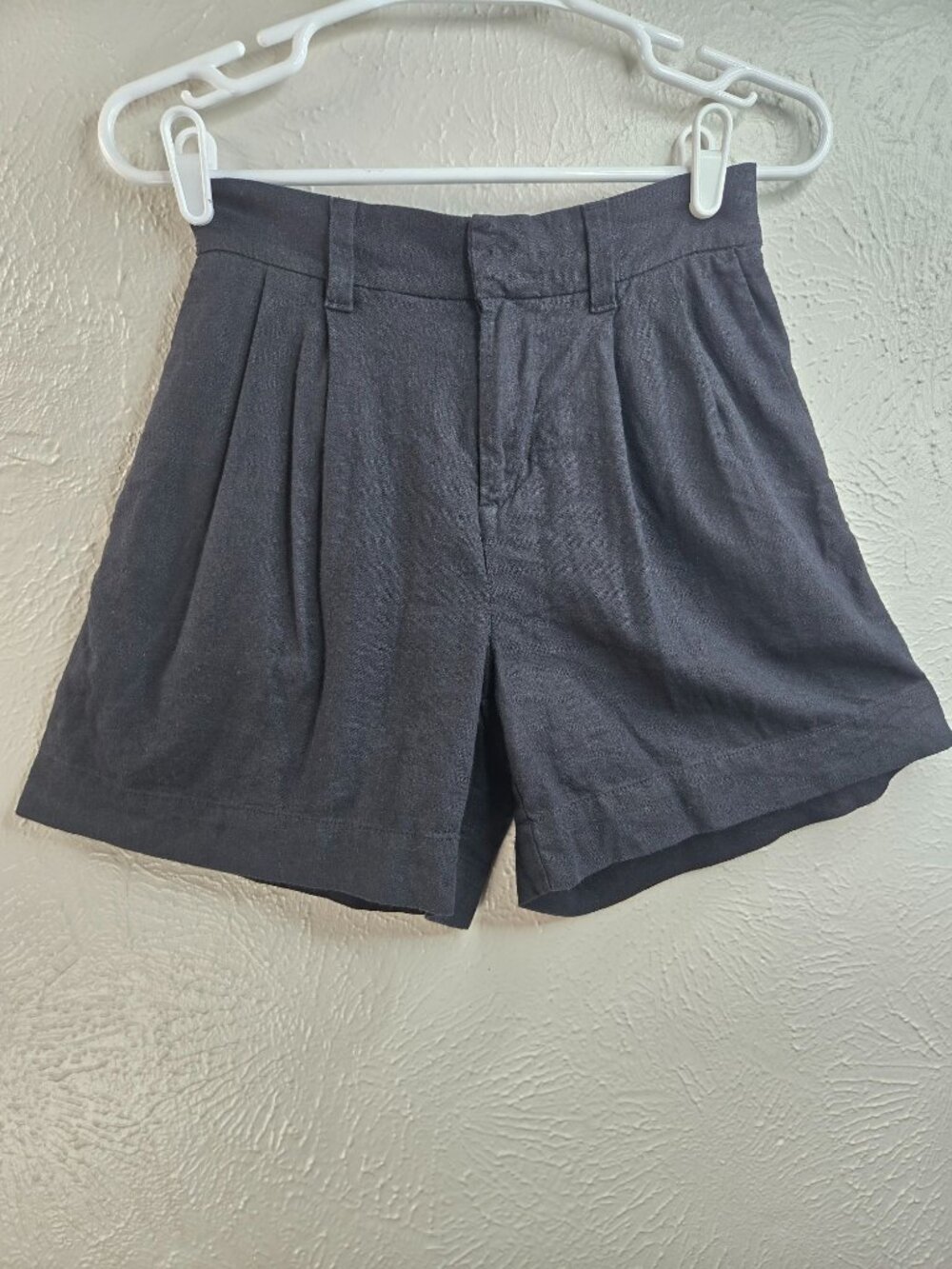 Preppy Pleated Tailored Shorts Linen Blend Sz 4 Black Relaxed Lightweight Summer